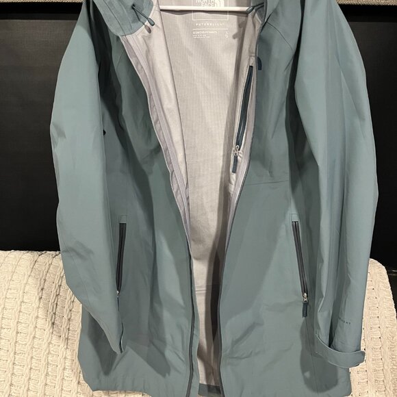 The North Face FutureLight Rain Jacket - Picture 6 of 6